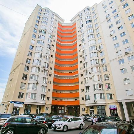 Apartament In Zona Centrala Si Parc Kischinau Exterior foto