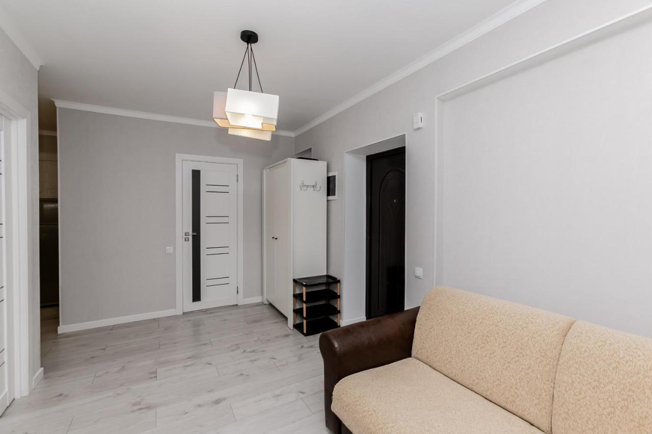 Apartament In Zona Centrala Si Parc Kischinau Exterior foto
